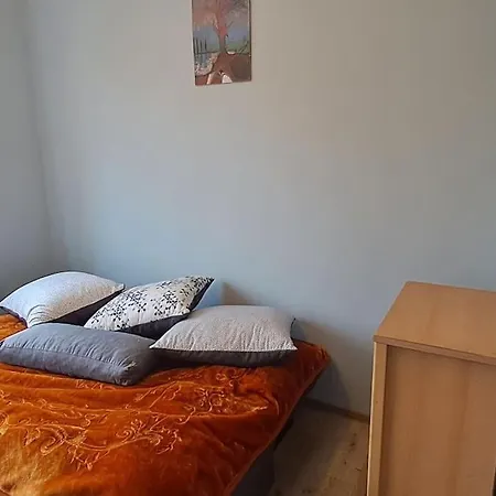 Mieszkanie Pradnik Czerwony Апартаменты
